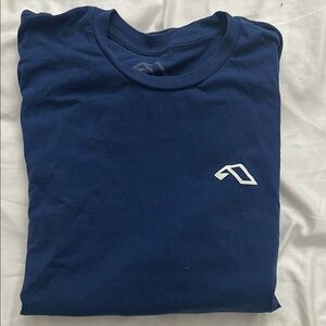 Ajunadeep Navy T-shirt, ombré sunset design, Size Large
